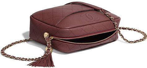 chanel flat quilted camera case